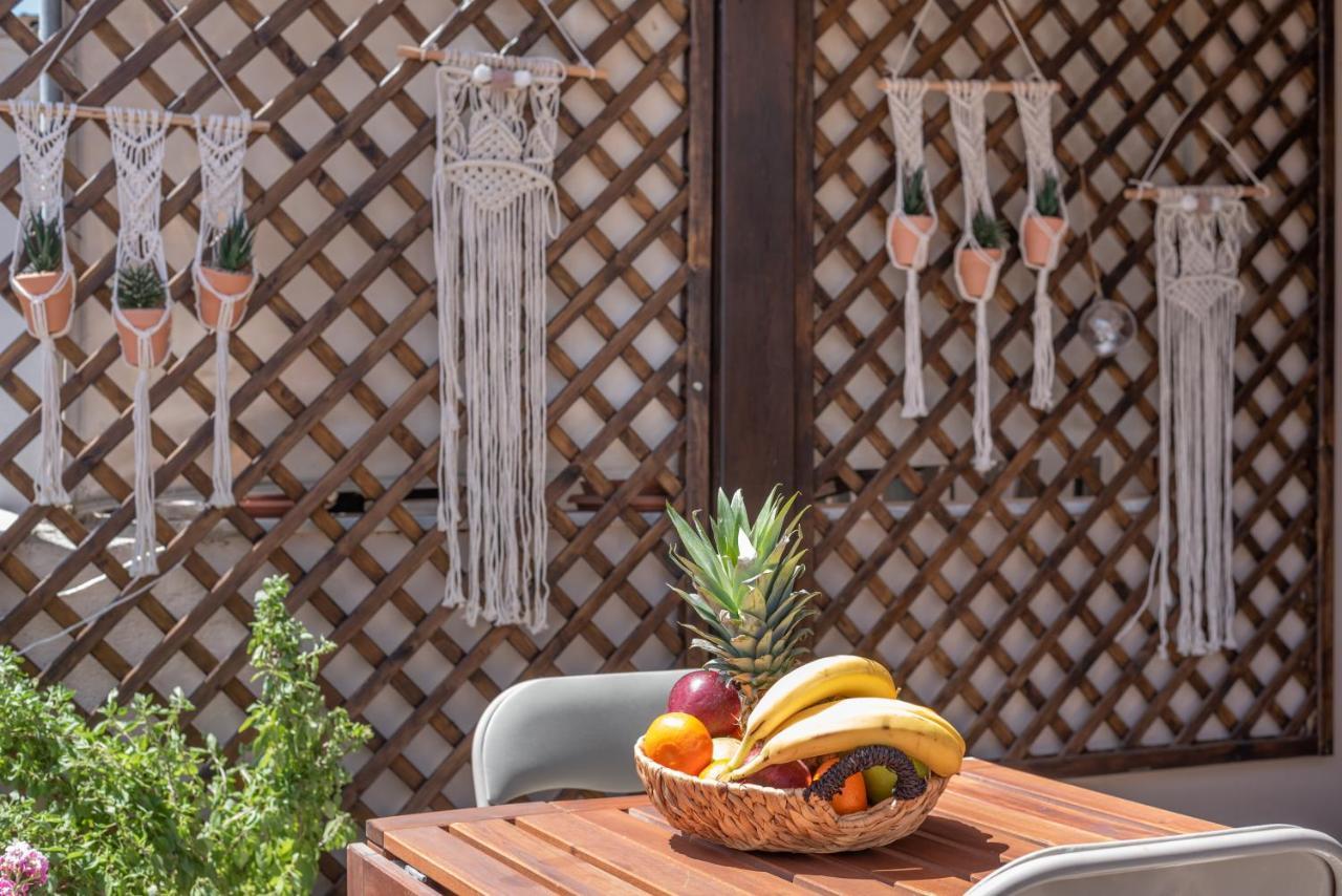 Mironia Apartment Ираклион Экстерьер фото